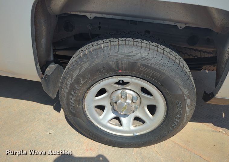 image for item NW9720 2015 Chevrolet  Silverado 1500 Double Cab pickup truck