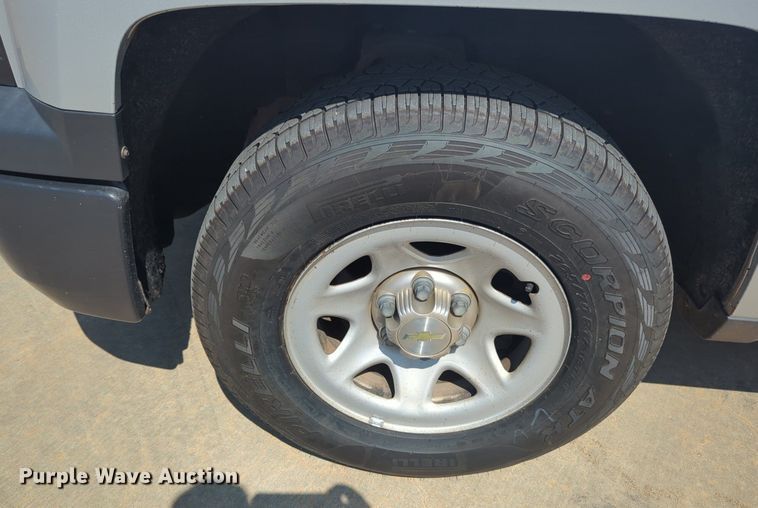 image for item NW9720 2015 Chevrolet  Silverado 1500 Double Cab pickup truck