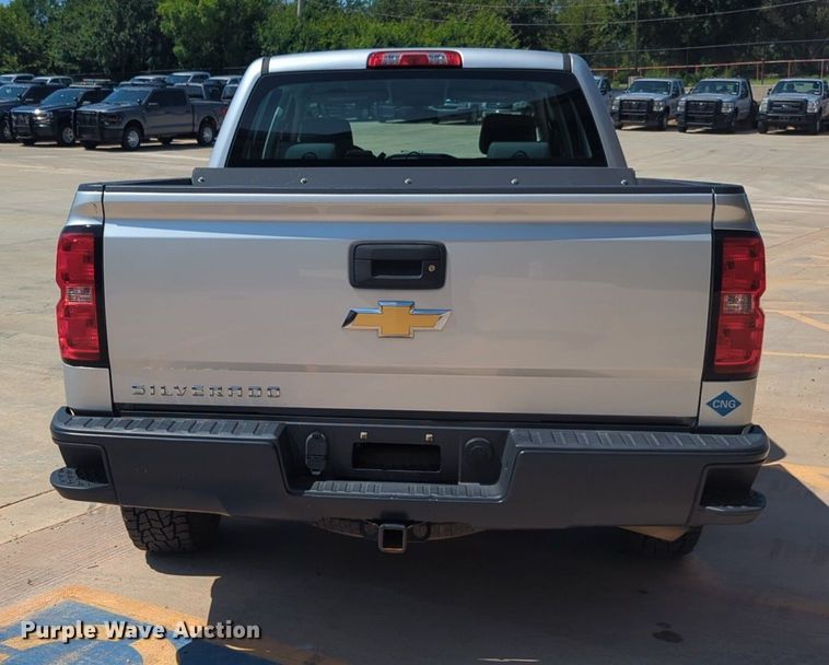 image for item NW9721 2016 Chevrolet  Silverado 1500 Crew Cab pickup truck