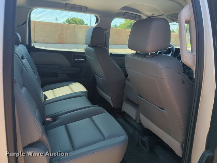 image for item NW9721 2016 Chevrolet  Silverado 1500 Crew Cab pickup truck