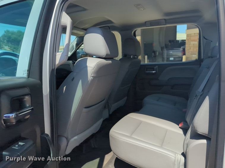 image for item NW9721 2016 Chevrolet  Silverado 1500 Crew Cab pickup truck