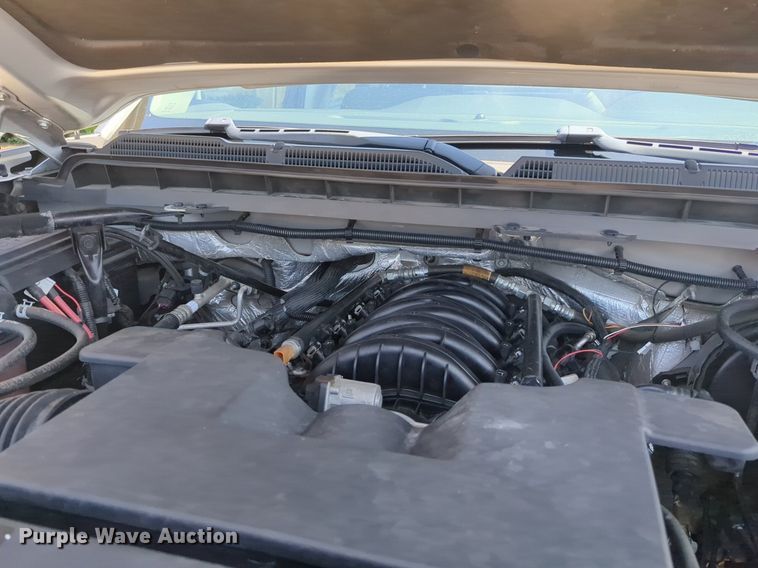 image for item NW9721 2016 Chevrolet  Silverado 1500 Crew Cab pickup truck