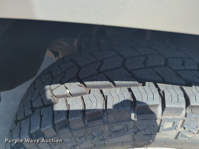 image for item NW9721 2016 Chevrolet  Silverado 1500 Crew Cab pickup truck