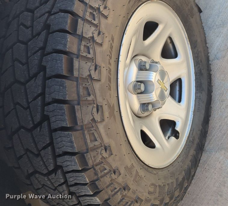 image for item NW9721 2016 Chevrolet  Silverado 1500 Crew Cab pickup truck