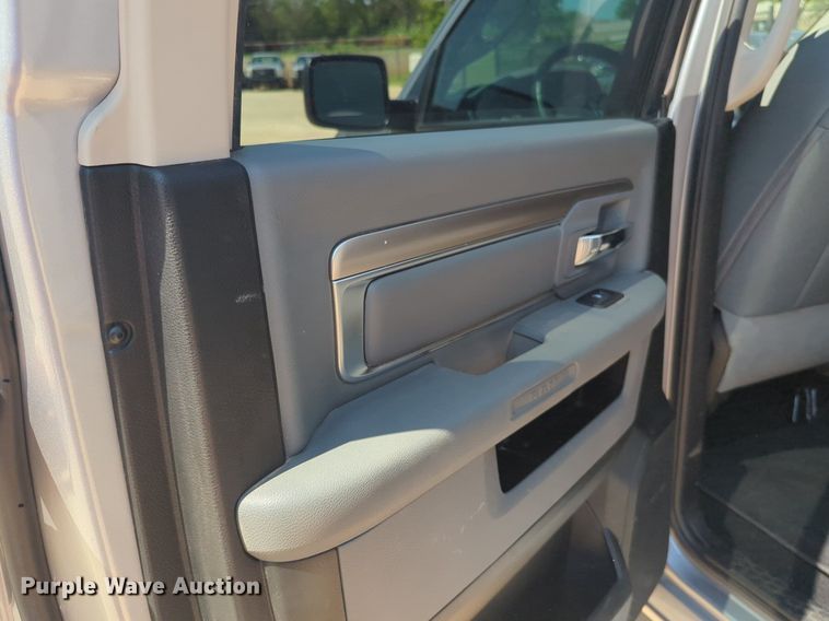 image for item NW9722 2020 Dodge  Ram 1500 Crew Cab pickup truck