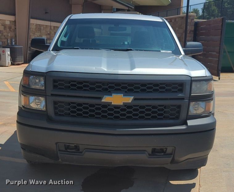 image for item NW9723 2015 Chevrolet Silverado 1500 Crew Cab pickup truck