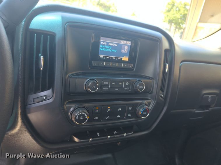 image for item NW9723 2015 Chevrolet Silverado 1500 Crew Cab pickup truck