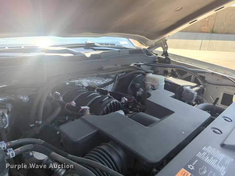 image for item NW9723 2015 Chevrolet Silverado 1500 Crew Cab pickup truck