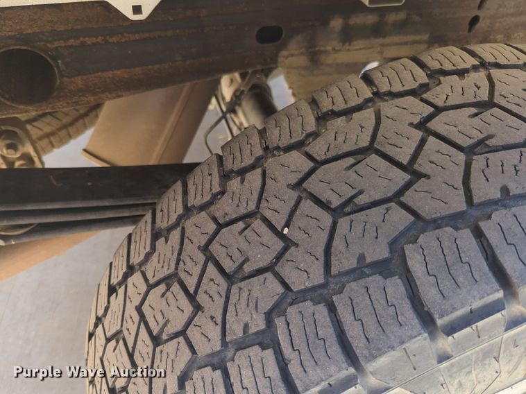 image for item NW9723 2015 Chevrolet Silverado 1500 Crew Cab pickup truck