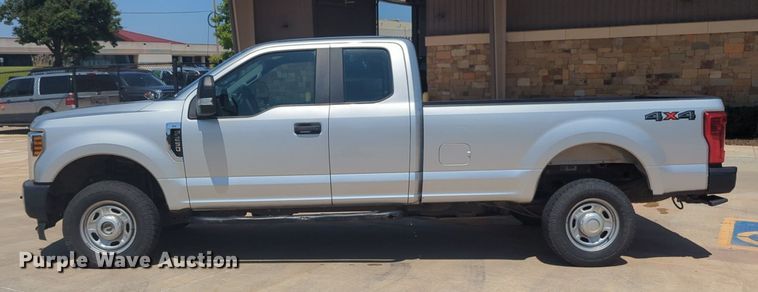 image for item NW9724 2018 Ford  F250 Super Duty SuperCab pickup truck