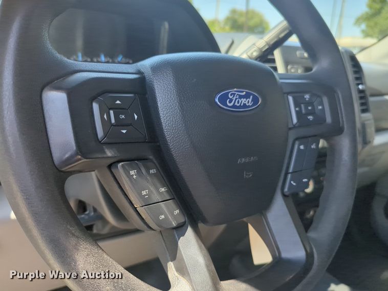 image for item NW9724 2018 Ford  F250 Super Duty SuperCab pickup truck