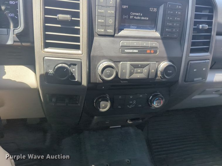 image for item NW9724 2018 Ford  F250 Super Duty SuperCab pickup truck