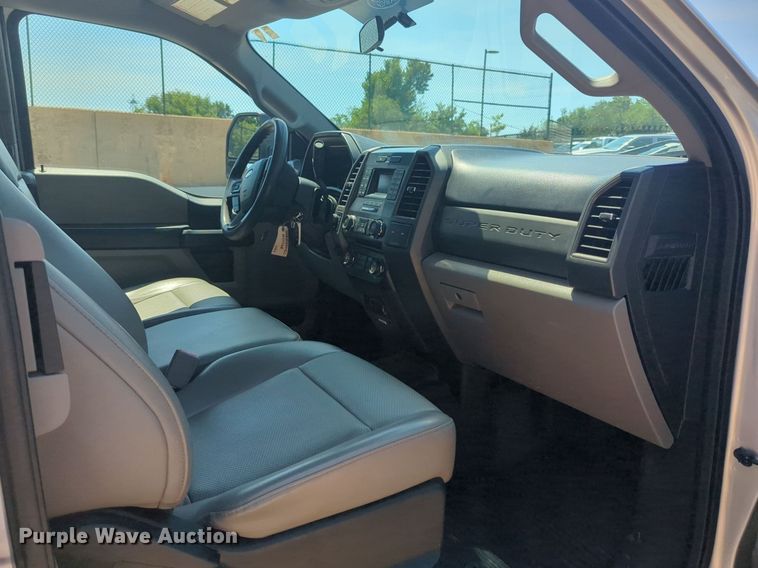 image for item NW9724 2018 Ford  F250 Super Duty SuperCab pickup truck