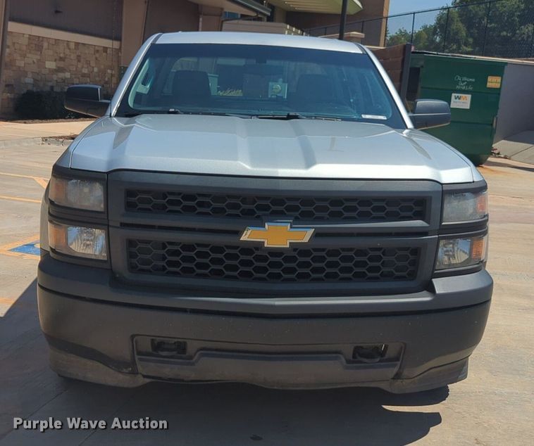 image for item NW9725 2015 Chevrolet  Silverado 1500 Crew Cab pickup truck