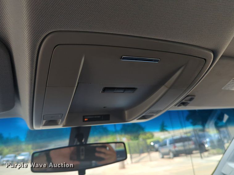 image for item NW9725 2015 Chevrolet  Silverado 1500 Crew Cab pickup truck