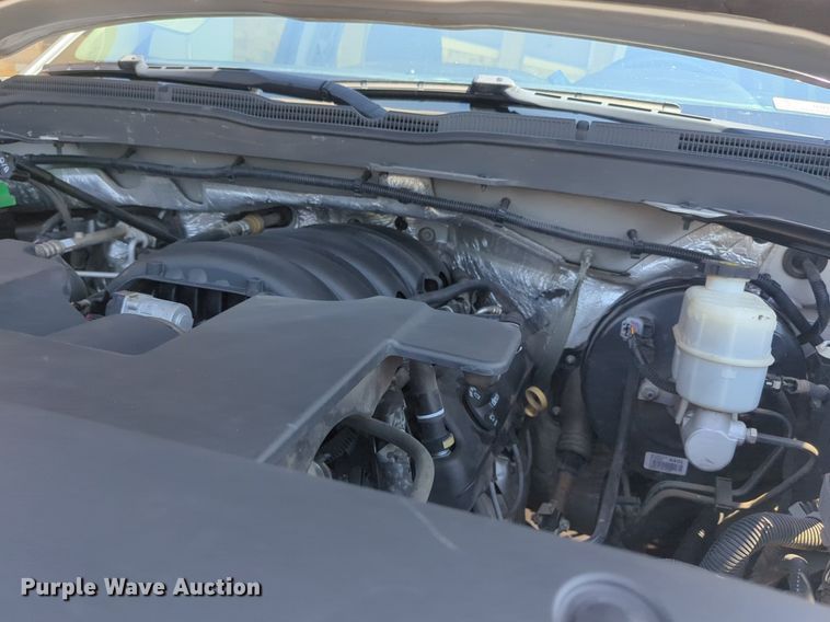 image for item NW9725 2015 Chevrolet  Silverado 1500 Crew Cab pickup truck