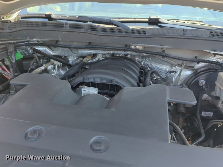 image for item NW9725 2015 Chevrolet  Silverado 1500 Crew Cab pickup truck