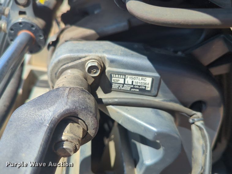 image for item NW9726 2004 Bluewave Classic 190 boat