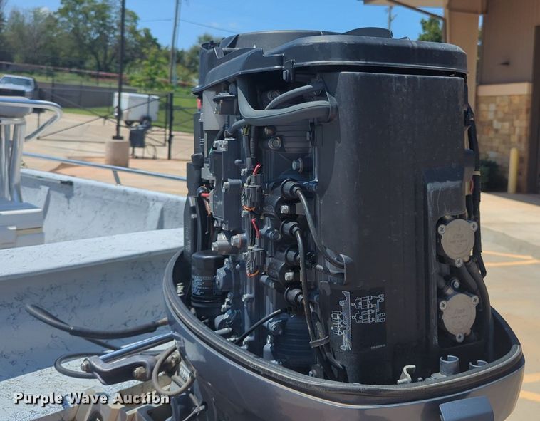 image for item NW9726 2004 Bluewave Classic 190 boat