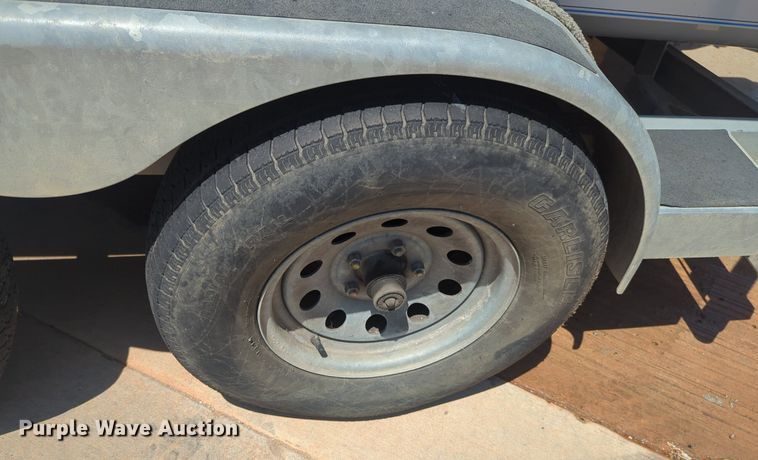 image for item NW9726 2004 Bluewave Classic 190 boat