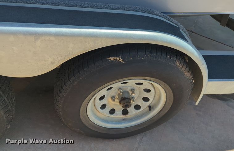 image for item NW9726 2004 Bluewave Classic 190 boat