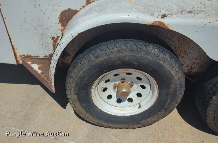 image for item NW9728 1995 WW enclosed cargo trailer