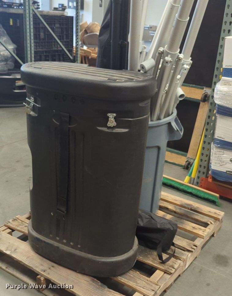 image for item NW9730 Retail displays