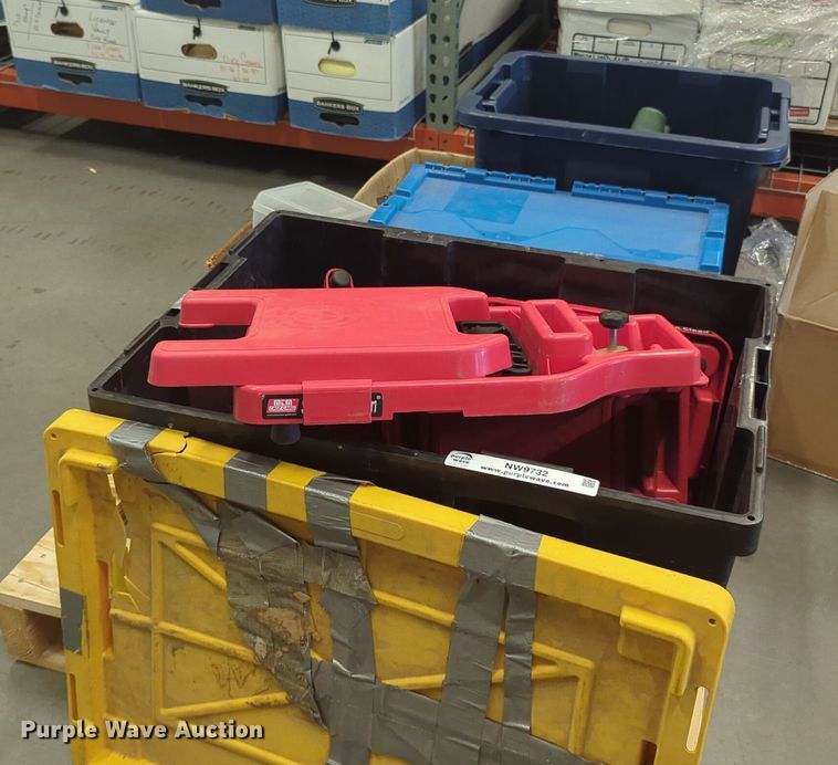 image for item NW9732 Sporting goods