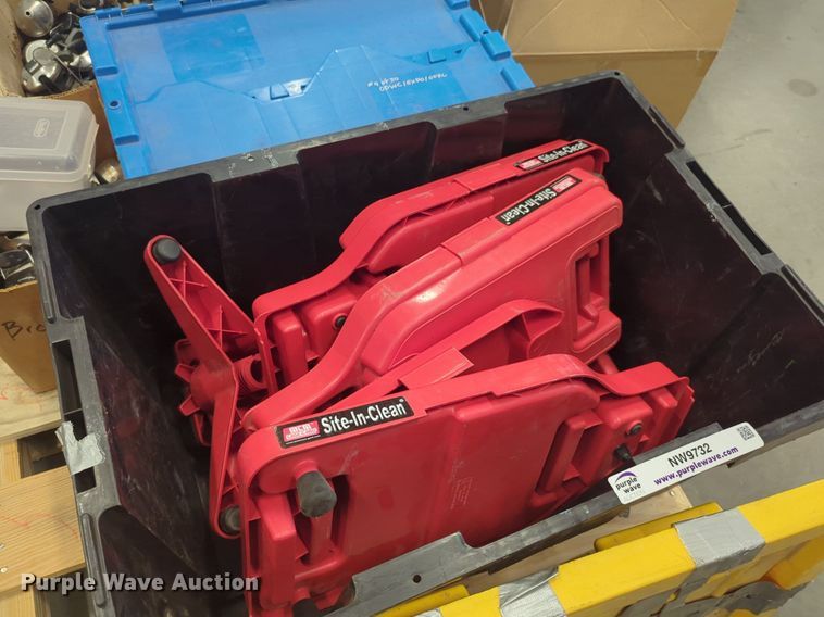 image for item NW9732 Sporting goods