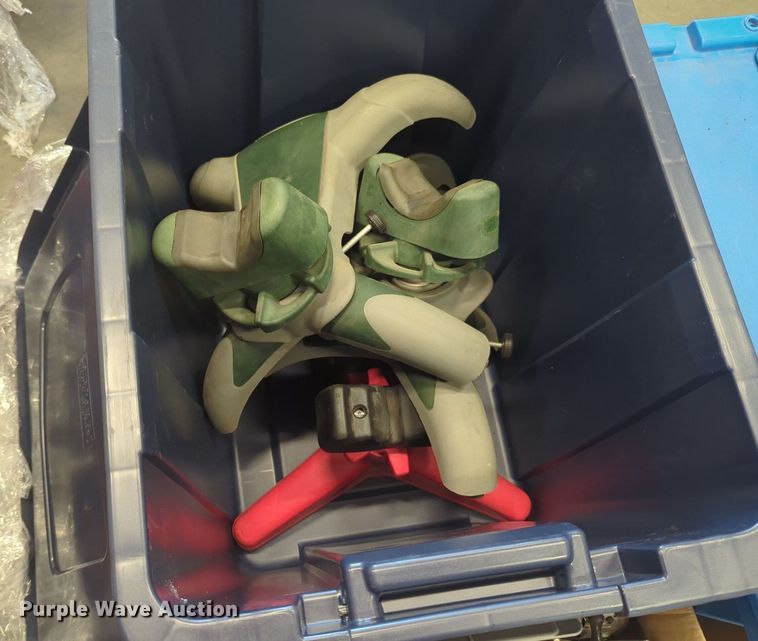 image for item NW9732 Sporting goods