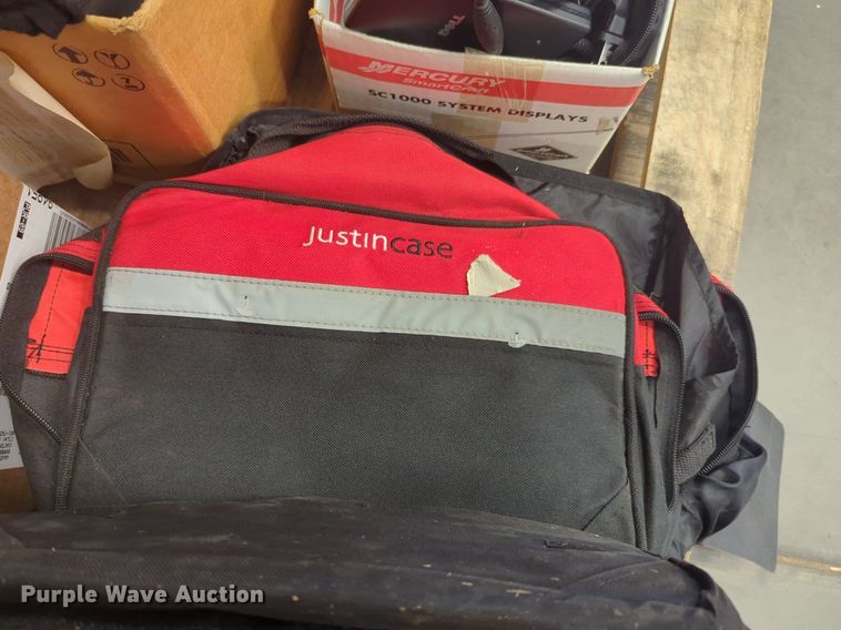 image for item NW9733 Safety and roadside gear