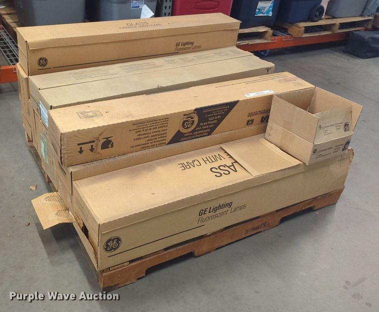 image for item NW9735 Fluorescent light bulbs 