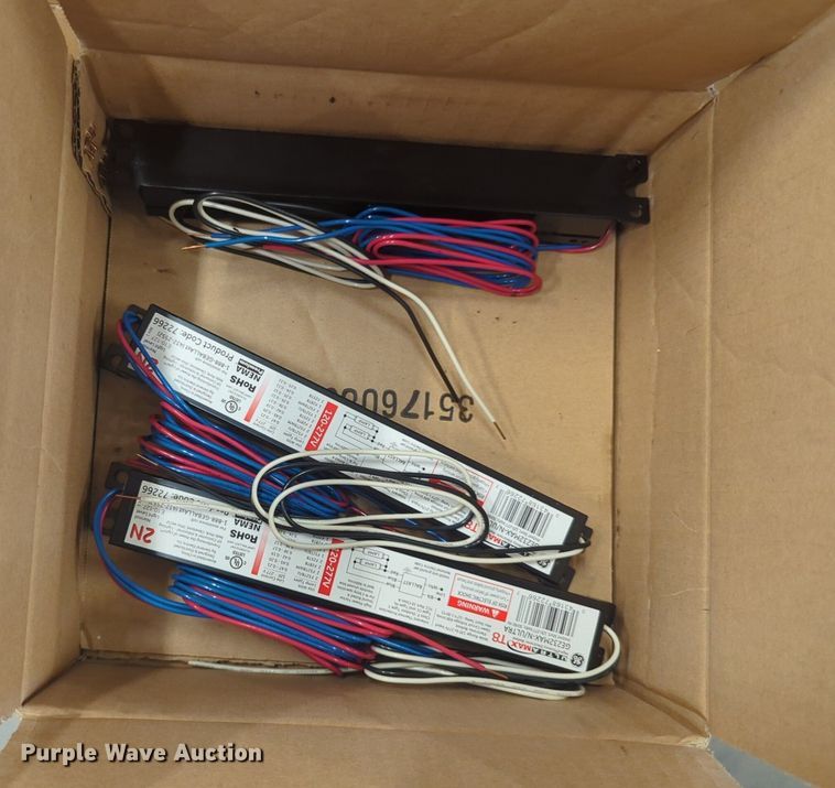 image for item NW9735 Fluorescent light bulbs 