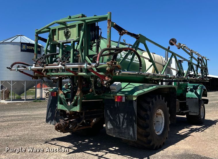 image for item DG4472 2006 International 7600 applicator truck