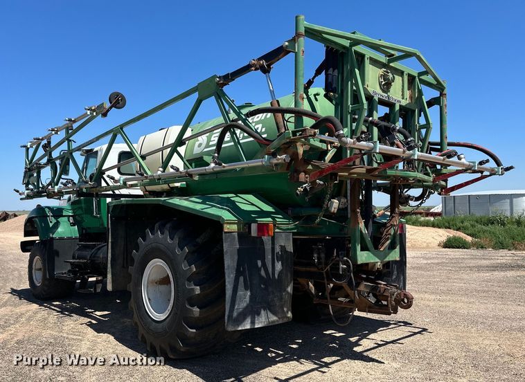 image for item DG4472 2006 International 7600 applicator truck