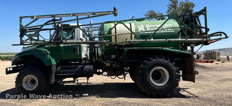 image for item DG4472 2006 International 7600 applicator truck