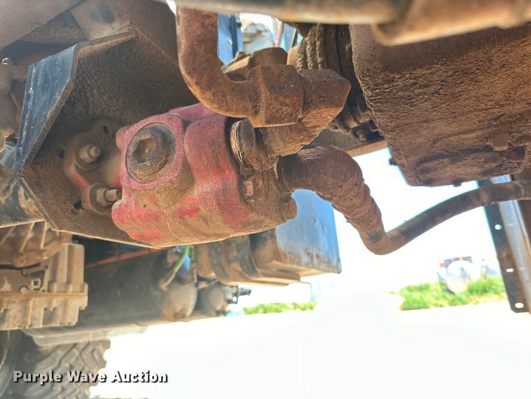 image for item DG4472 2006 International 7600 applicator truck