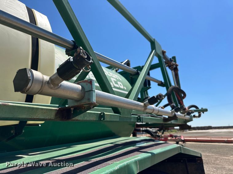 image for item DG4472 2006 International 7600 applicator truck