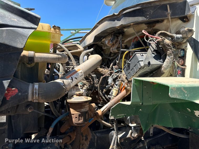 image for item DG4472 2006 International 7600 applicator truck