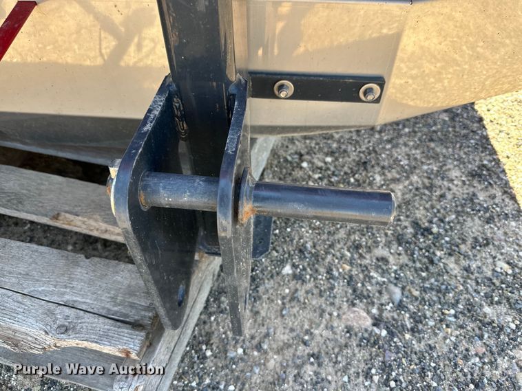 image for item DG4473 2015 Vicon RO-M spreader