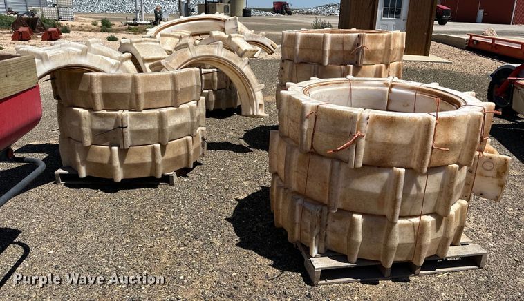 image for item DG4475 (19) sprinkler tires