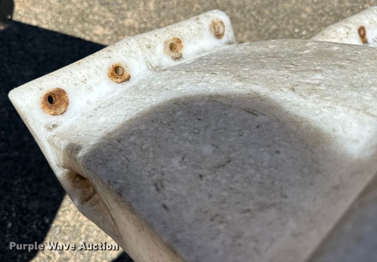 image for item DG4475 (19) sprinkler tires