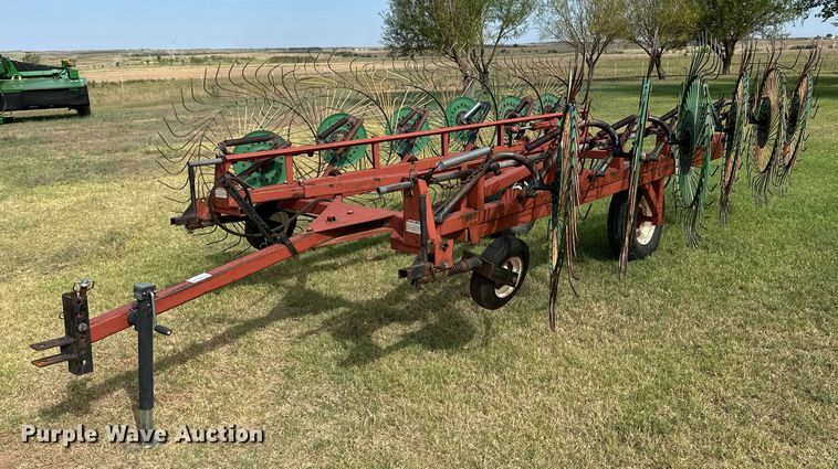 image for item DK6731 Hesston 3981 hay rake