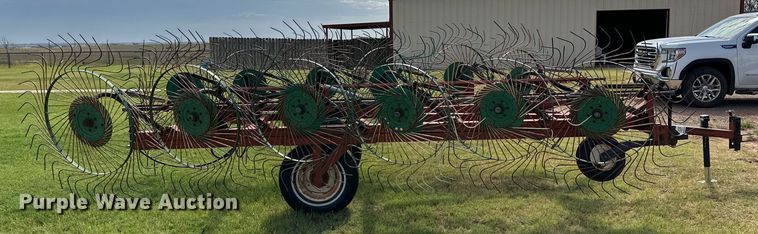 image for item DK6731 Hesston 3981 hay rake