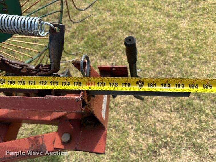 image for item DK6731 Hesston 3981 hay rake