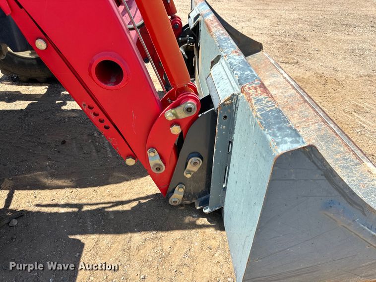 image for item DK6736 Branson  5220R MFWD tractor