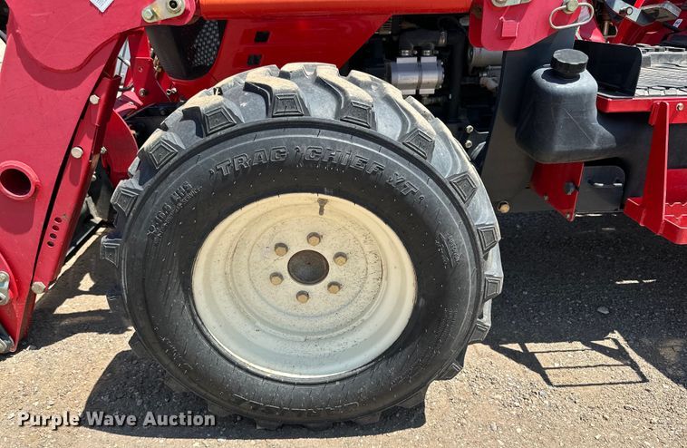 image for item DK6736 Branson  5220R MFWD tractor