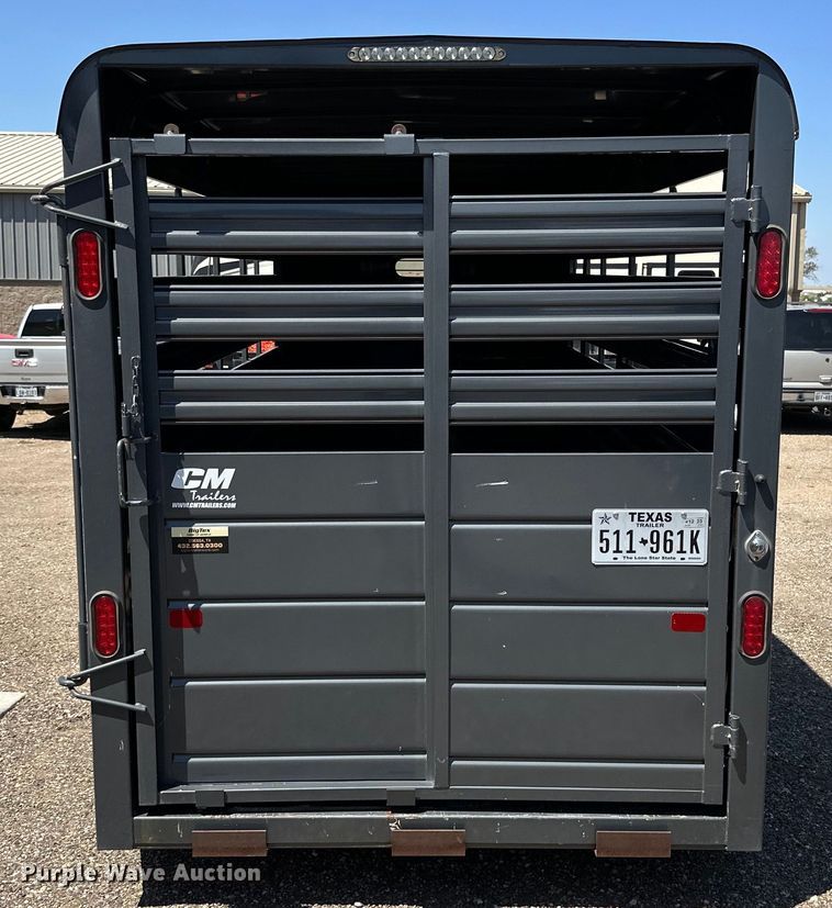 image for item DK6739 2020 CM CMS6630 livestock trailer