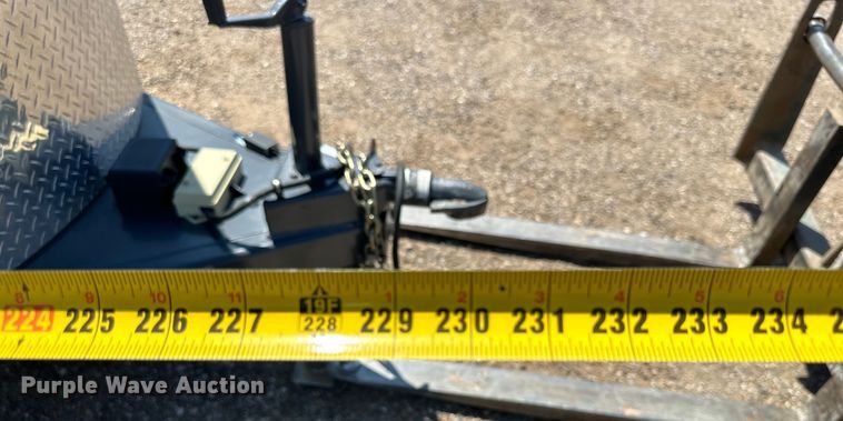 image for item DK6739 2020 CM CMS6630 livestock trailer