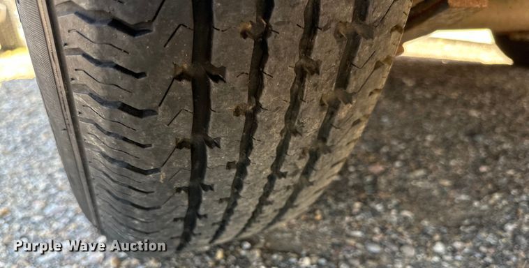 image for item DK6739 2020 CM CMS6630 livestock trailer